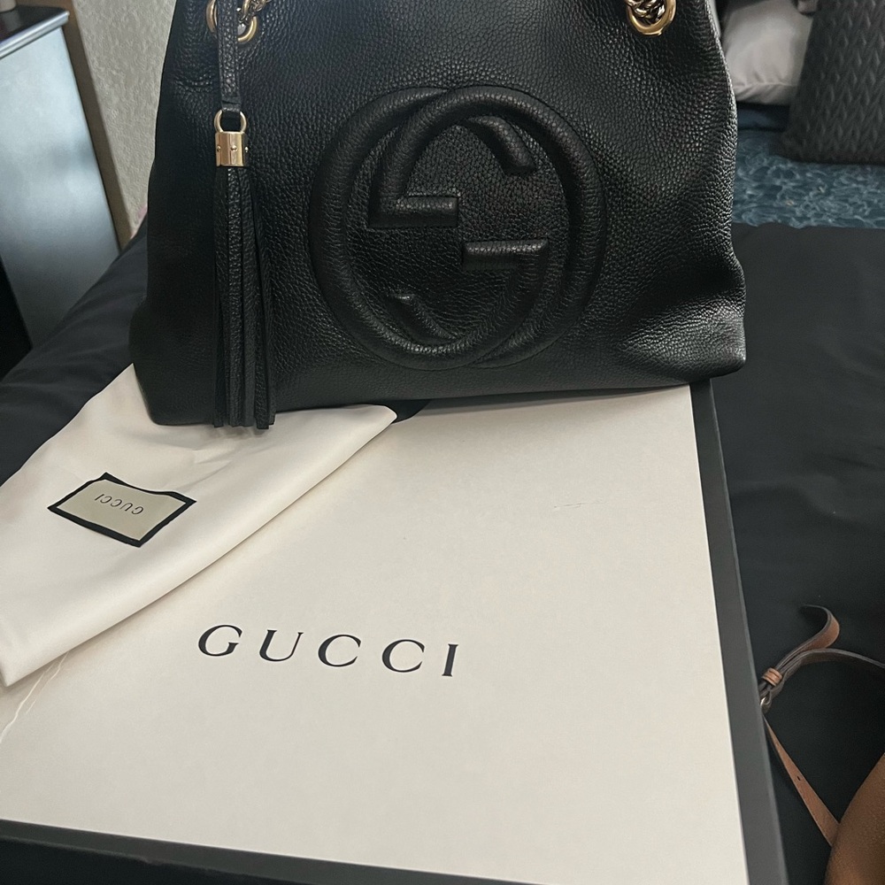 Gucci Black Leather Shoulder Bag